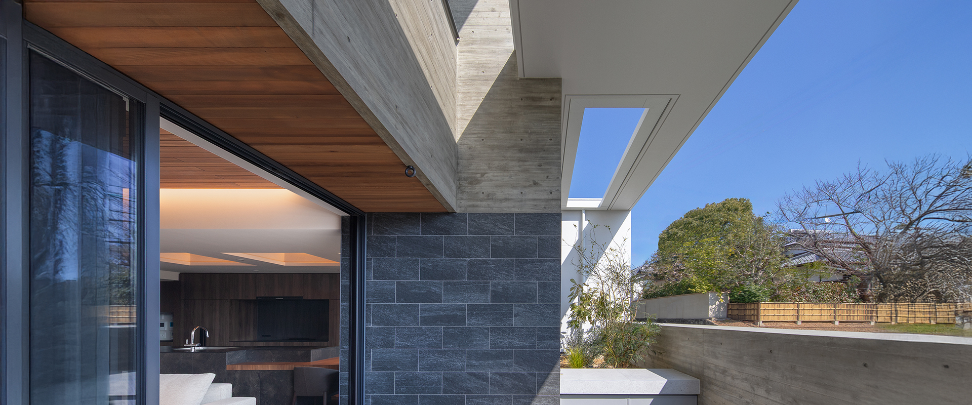 KAZUHIKO OISHI ARCHITECTURE ATELIER